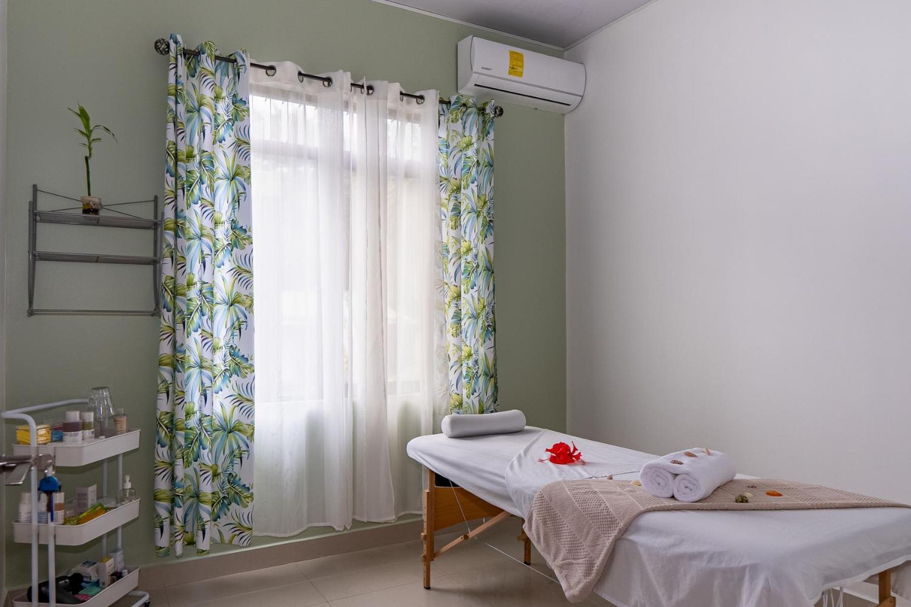קפוס Yellow House מראה חיצוני תמונה